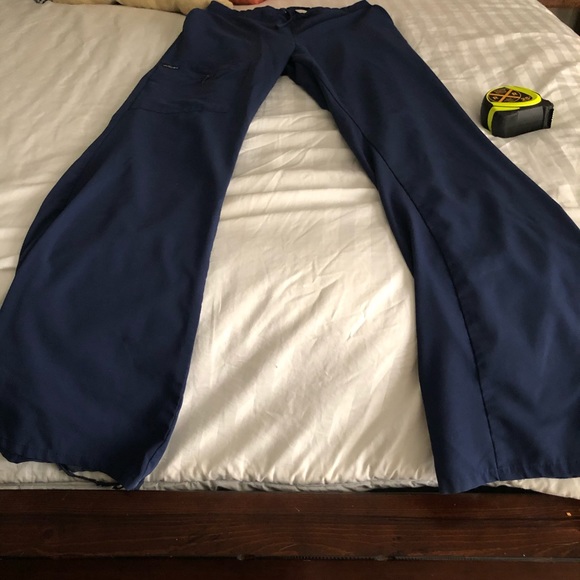 Jockey scrub top size small - Picture 4 of 5